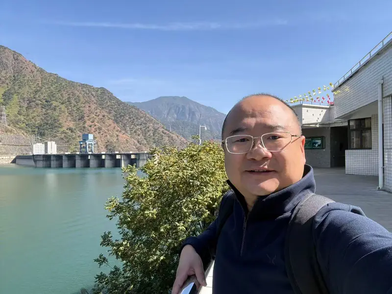 David Peng on site